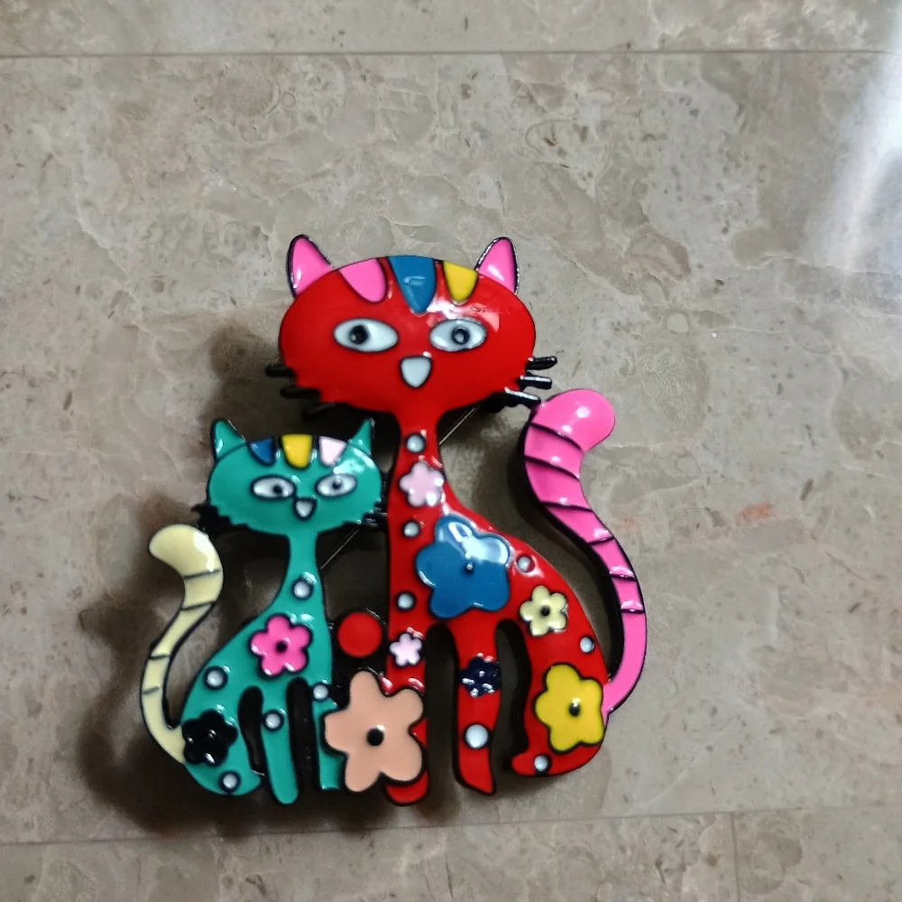 Red and Pink Cat Pin with Mosaic Design